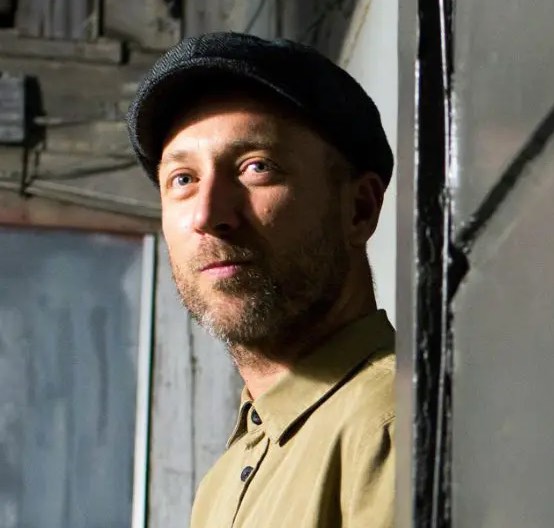 Mr Ben Hackworth  