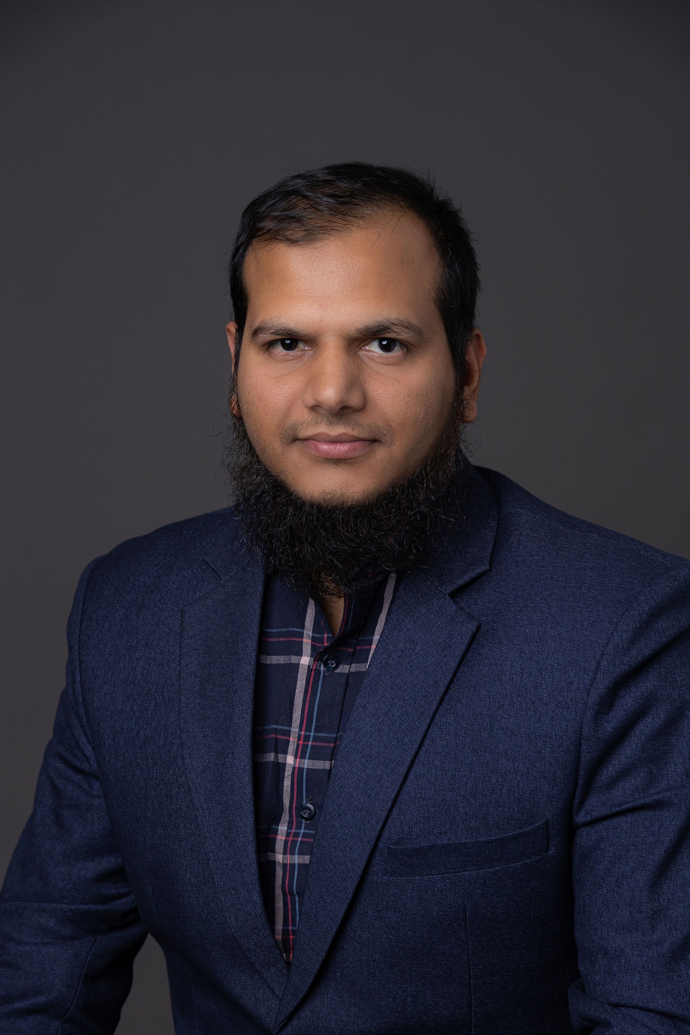 Dr Md Alamgir Hossain  