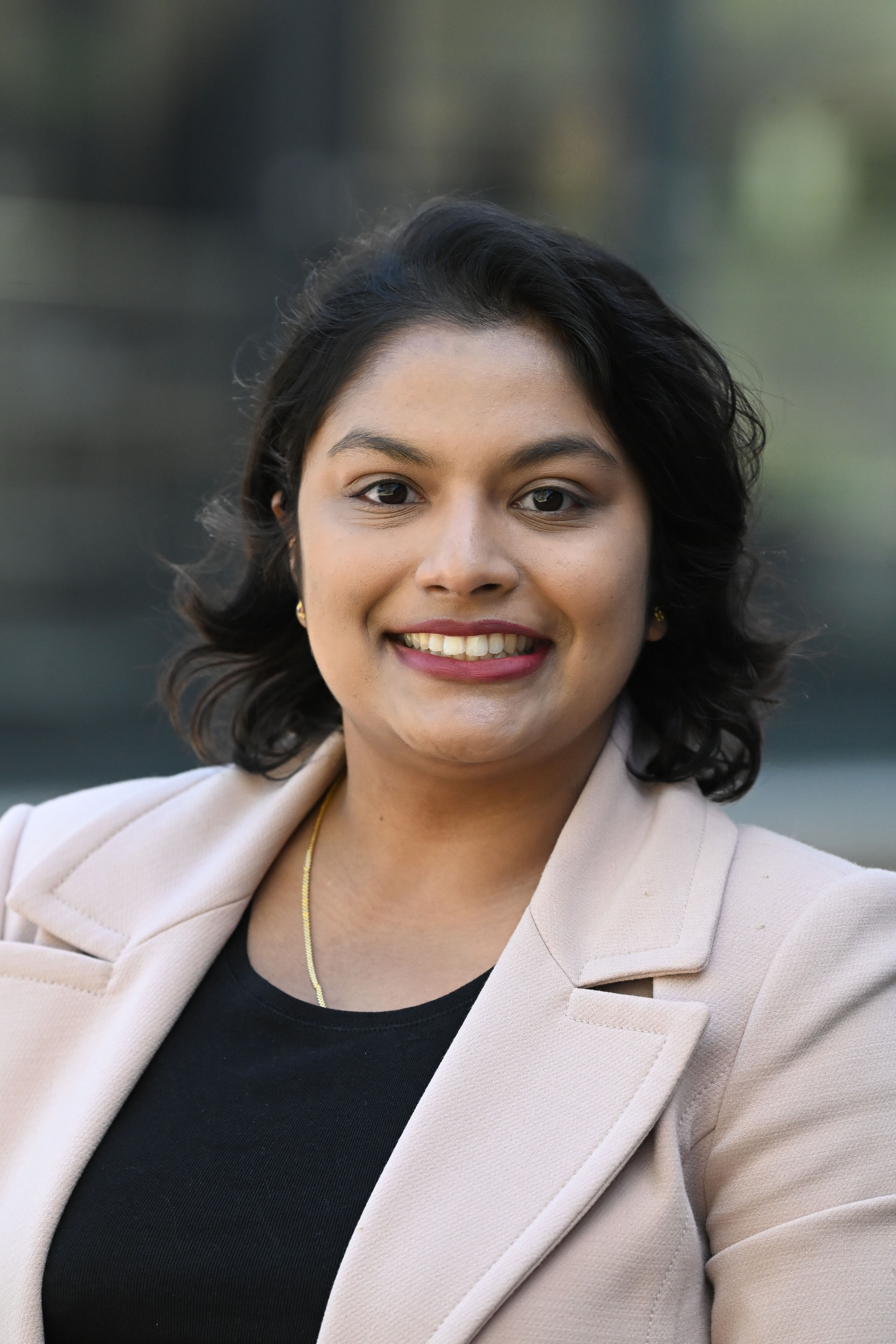 Dr Madhavee Mahinkanda  